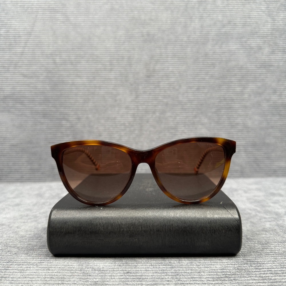 Carolina Herrera SHE892K Tortoise Striped Cat Eye Y2K Sunglasses Brown Lens 140"